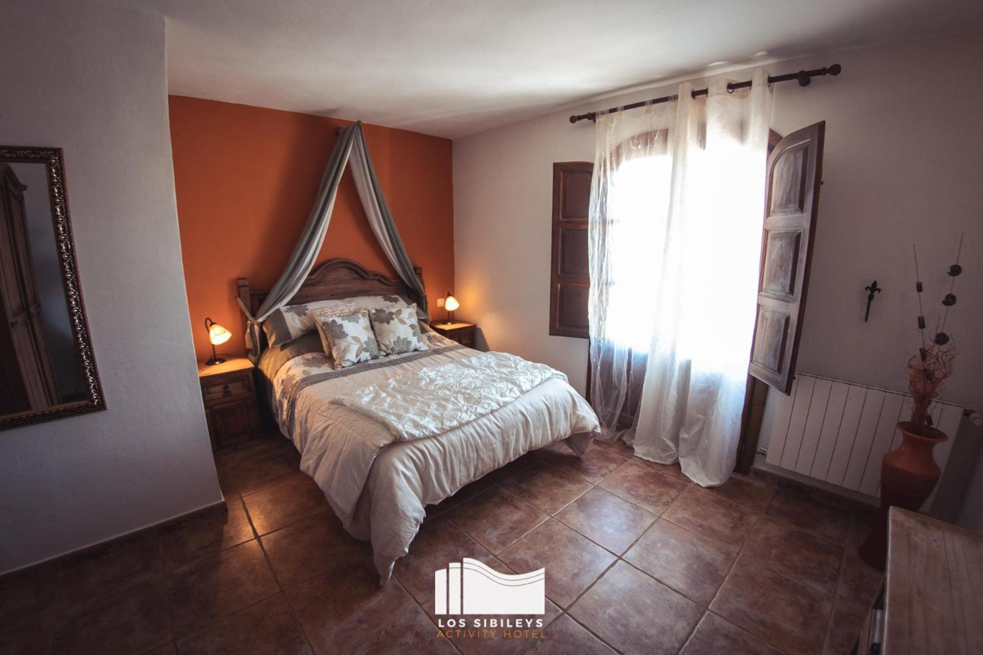 Hotel Los Sibileys Henares エクステリア 写真