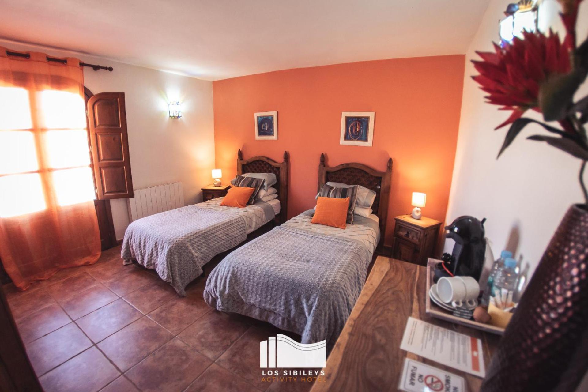 Hotel Los Sibileys Henares エクステリア 写真