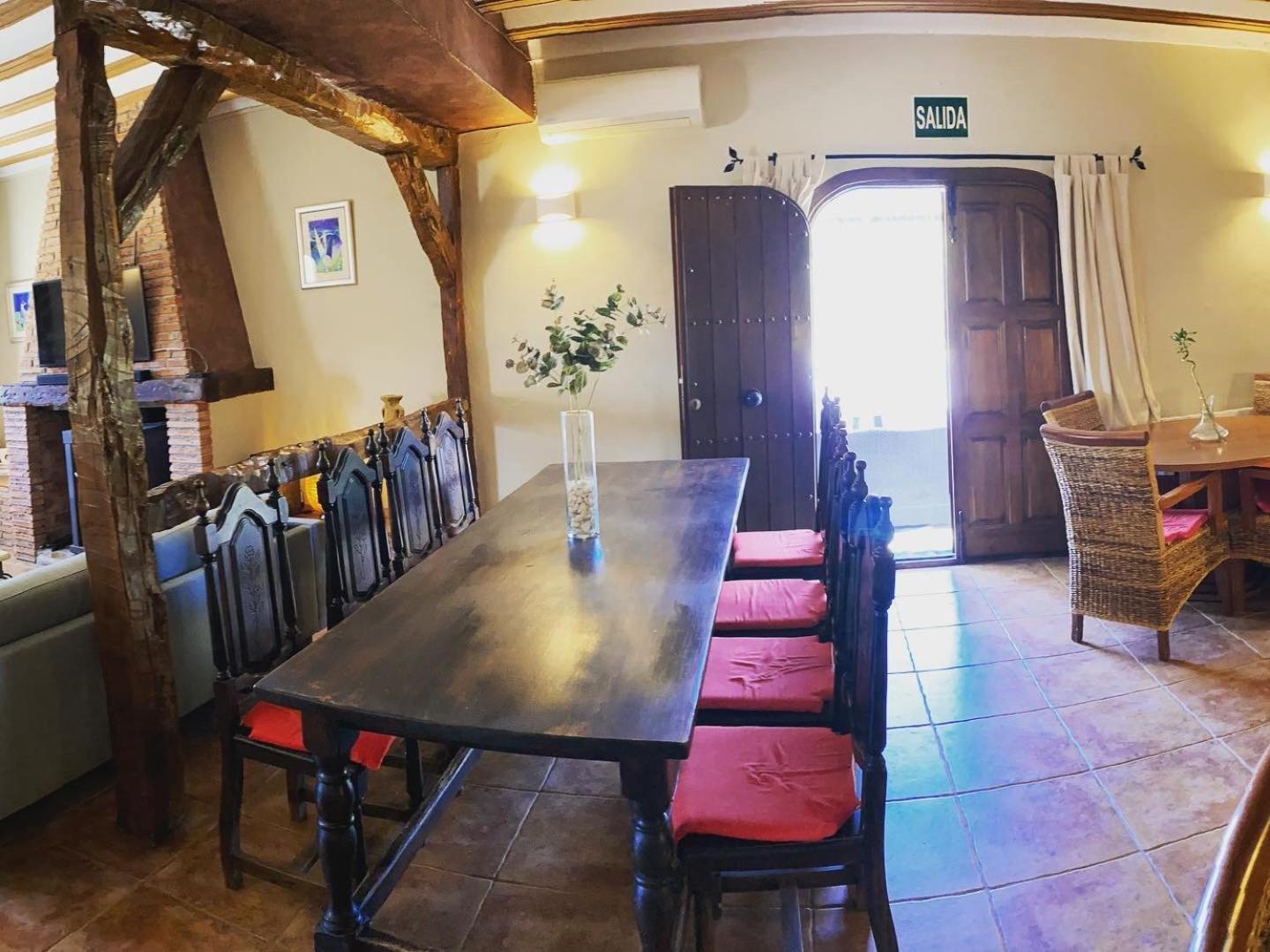 Hotel Los Sibileys Henares エクステリア 写真